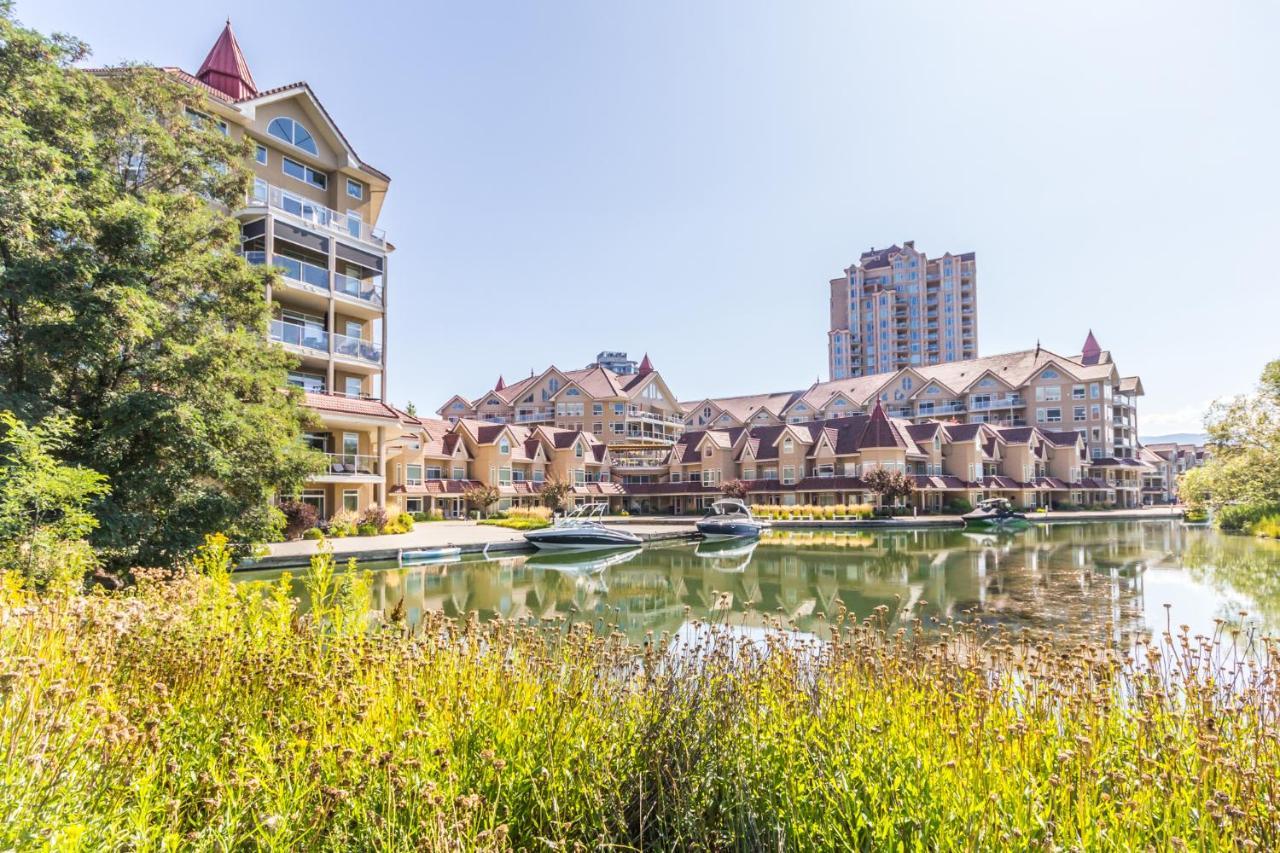 Discovery Bay Two Bed Water View Condo Kelowna Exterior photo
